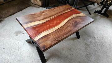 Création de tables en bois Massif / Epoxy